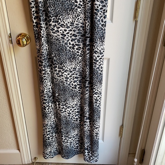 NWT EMILY STACY ANIMAL PRINT TANK STYLE CASUAL CHEMISE - Picture 2 of 7